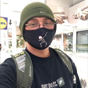 Meet your Posher, Kyle